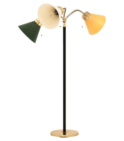 floor-lamp-in-brass-black-metal-and-original-shades-attributed-to-josef-frank-1938-1.jpg