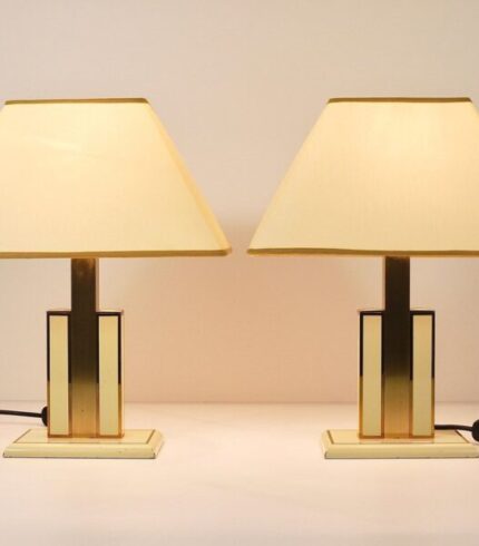 ivory-and-gilt-brass-table-lamps-italy-1970s-set-of-2-2.jpg